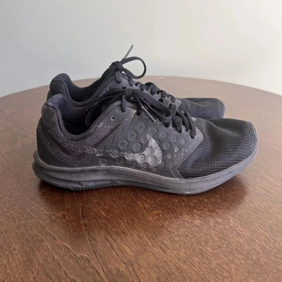 Nike Downshifter 7 Black Running Shoes Size 6 - Picture 5 of 8